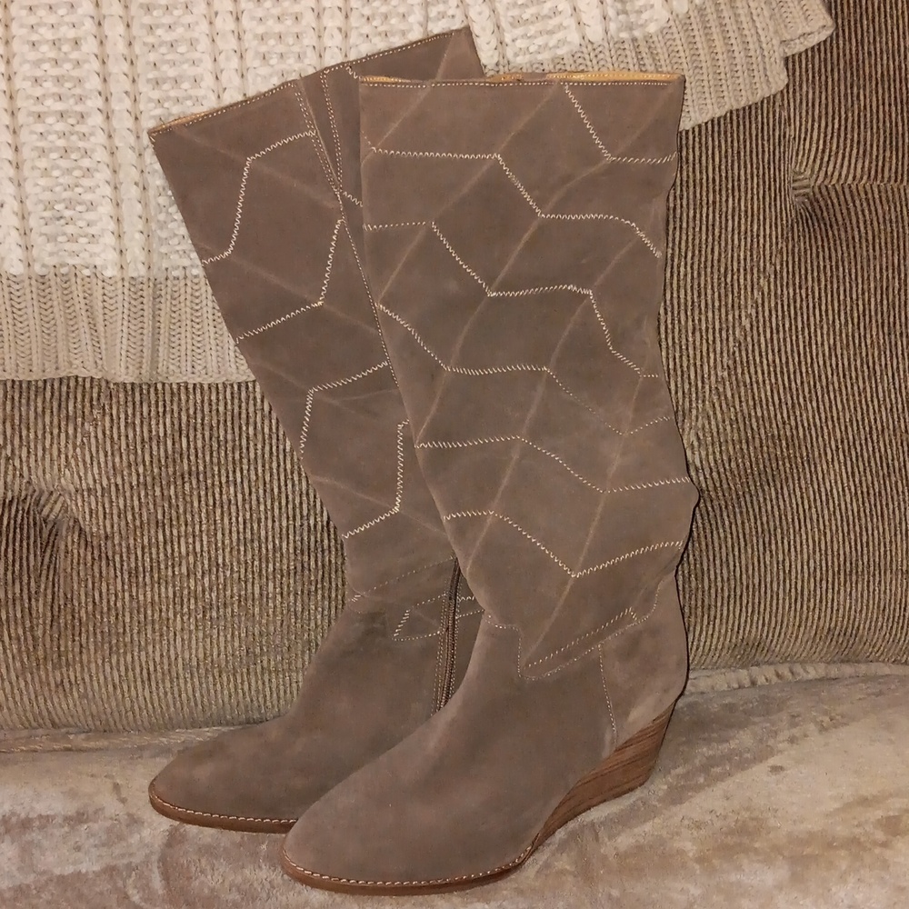 Womens lucky brand boots
